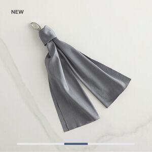 Norwex Pewter Optic Scarf NWT